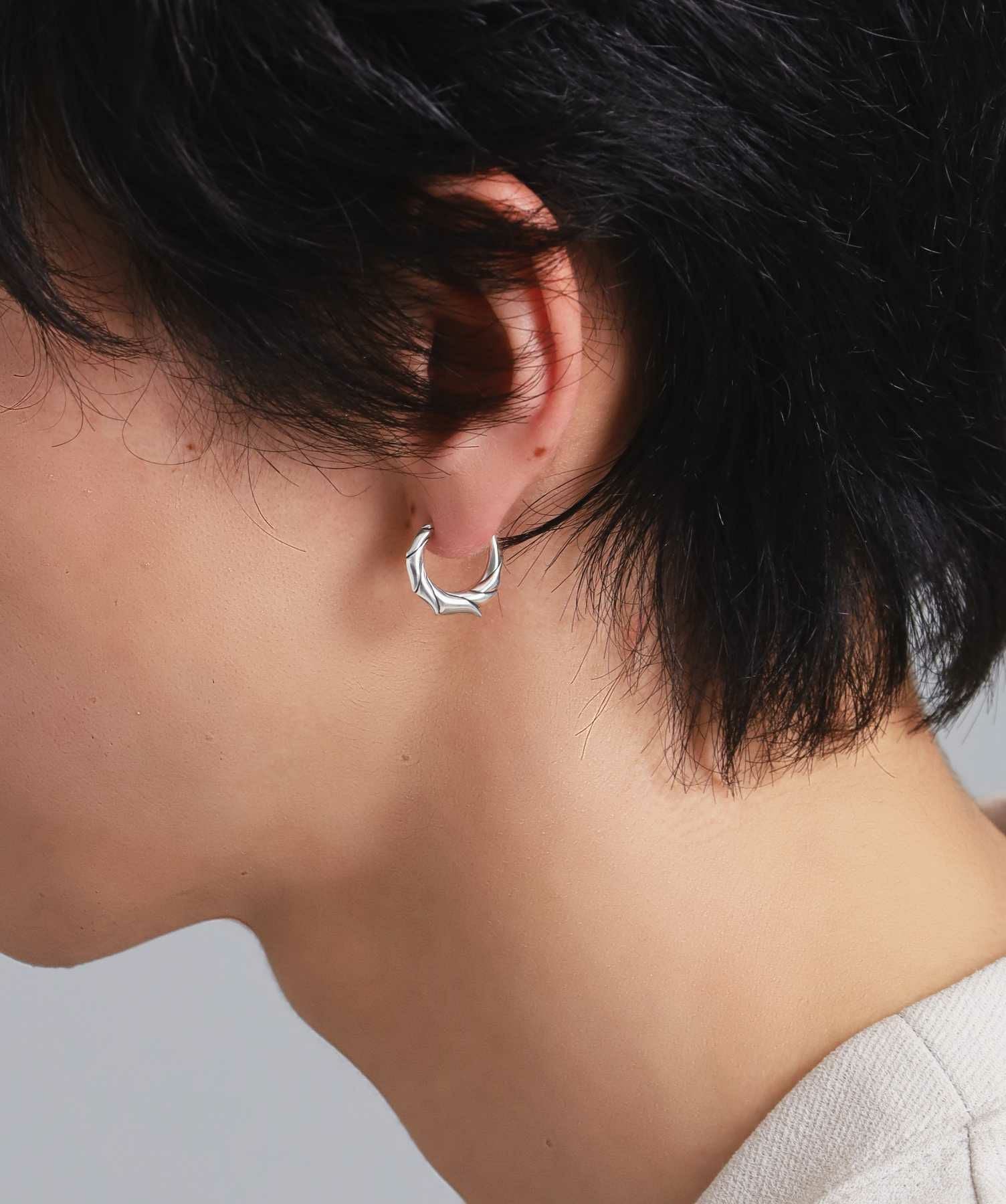 HOWL”クラシックタテガミフープピアス/シルバー925 | LION HEART STORE