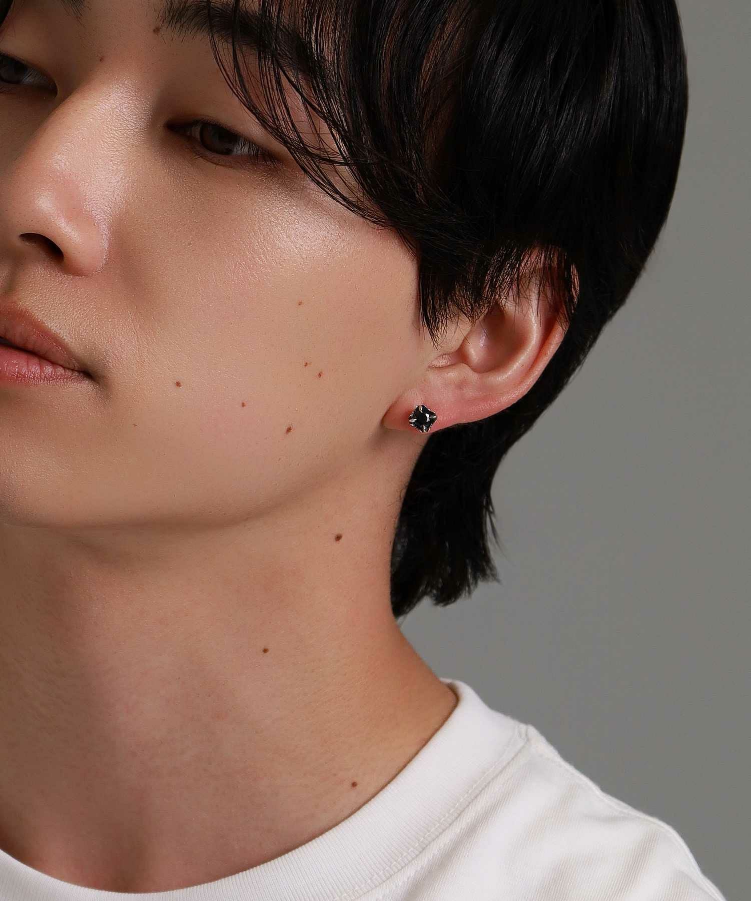 BASIC”コマンダーストーンピアス（シルバー×ブラック）/シルバー925