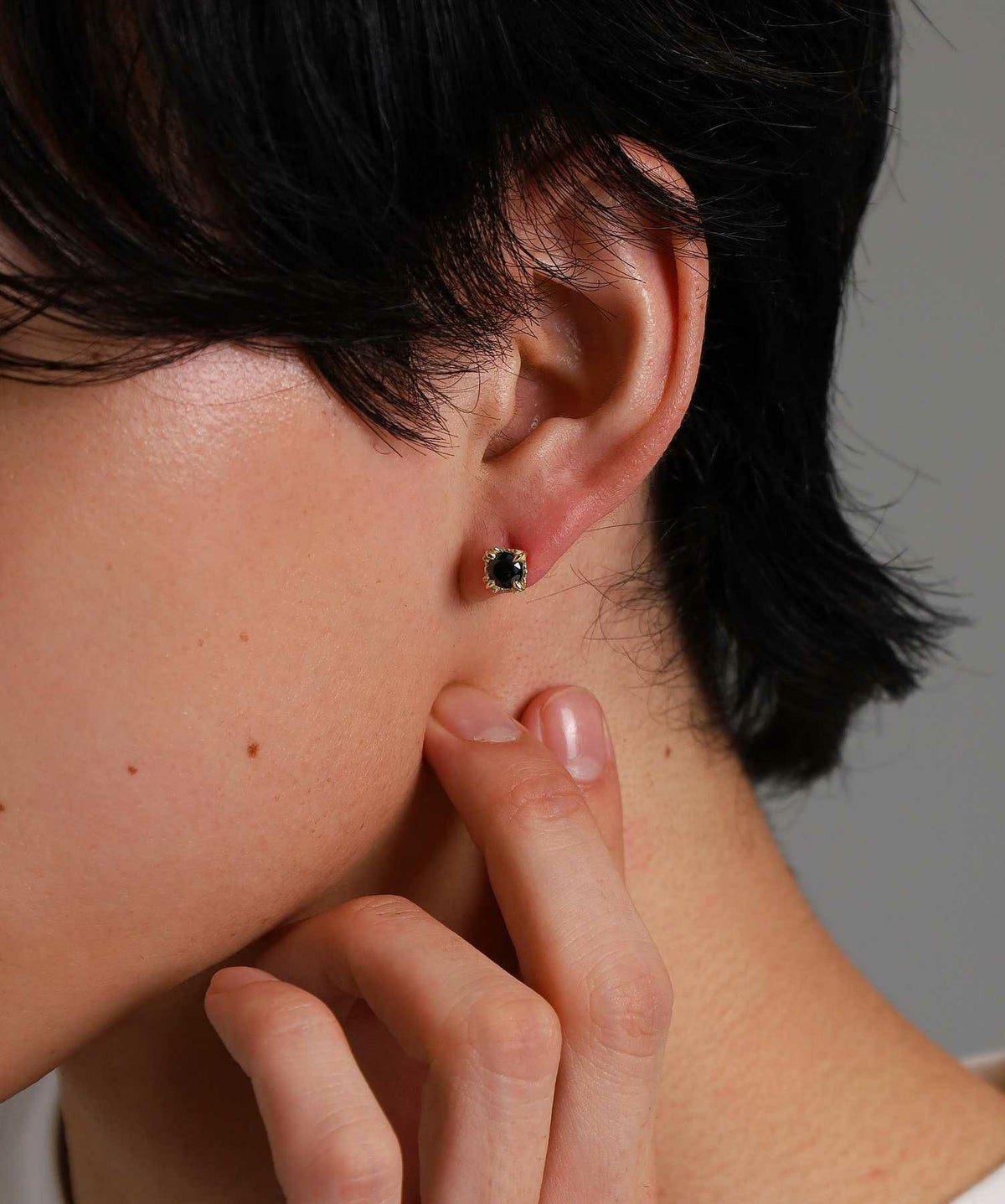 コマンダーストーンピアス/K10ゴールド（ブラック・クリア）