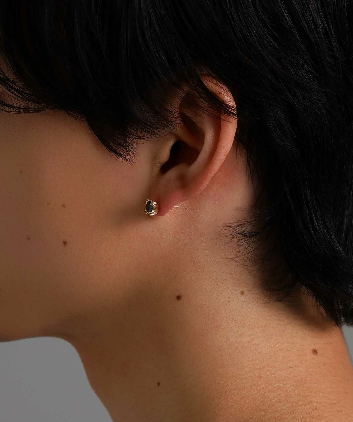 コマンダーストーンピアス/K10ゴールド（ブラック・クリア）