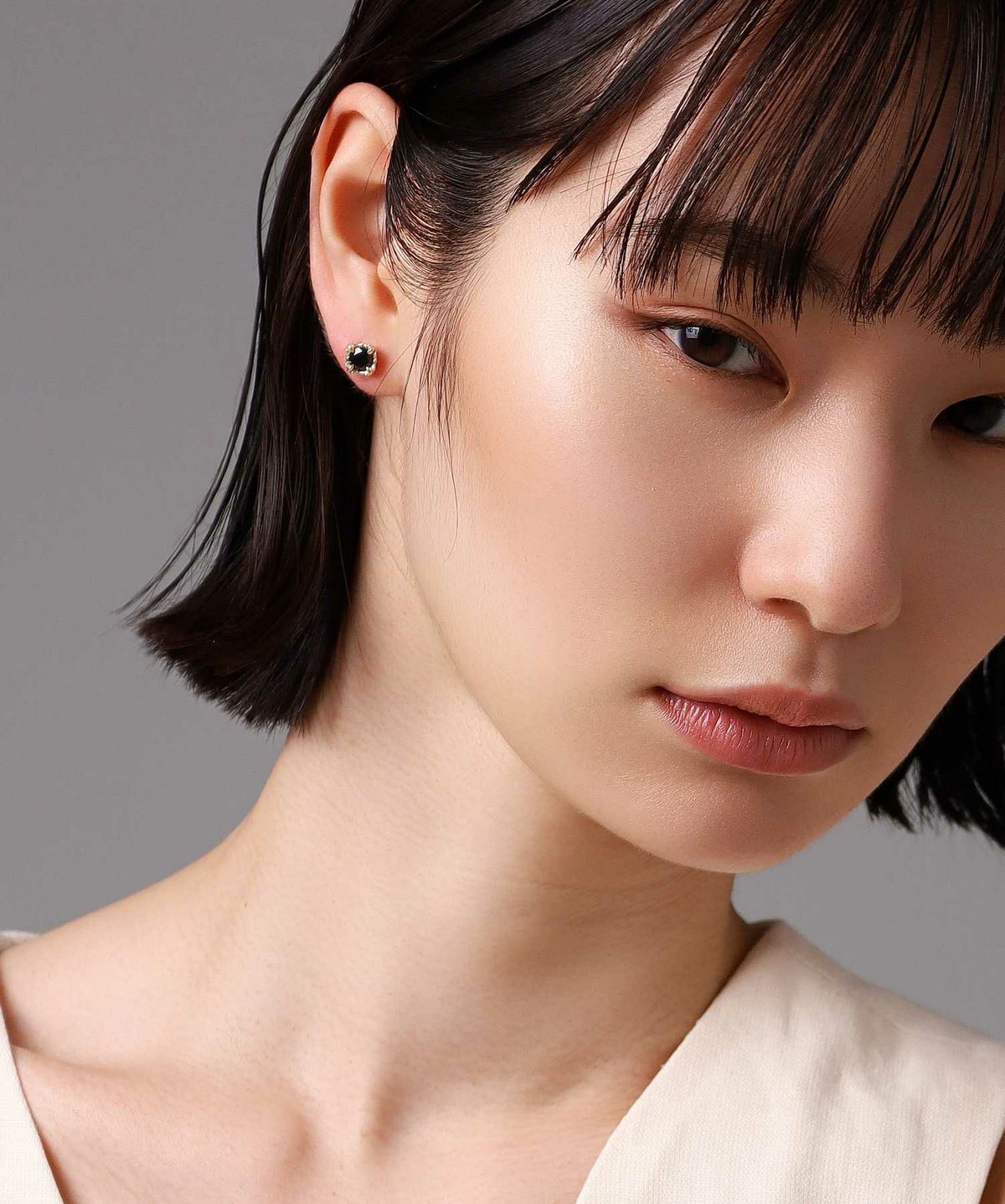 コマンダーストーンピアス/K10ゴールド（ブラック・クリア）