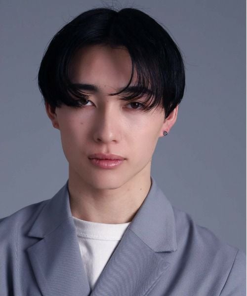 スタッズピアス/タテガミシンボル/シルバー925