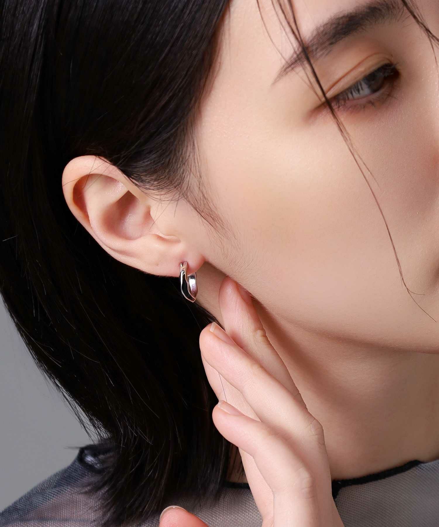 for Gift”クロッシングピアス（サーフェイスホリデイ）/シルバー925