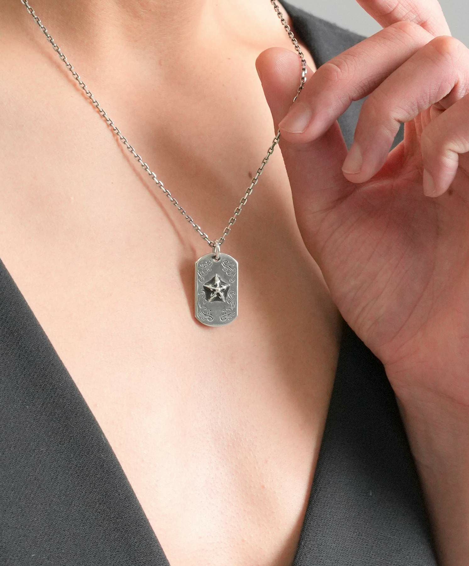 ゴシックスタードッグタグネックレス/シルバー925 | LION HEART STORE