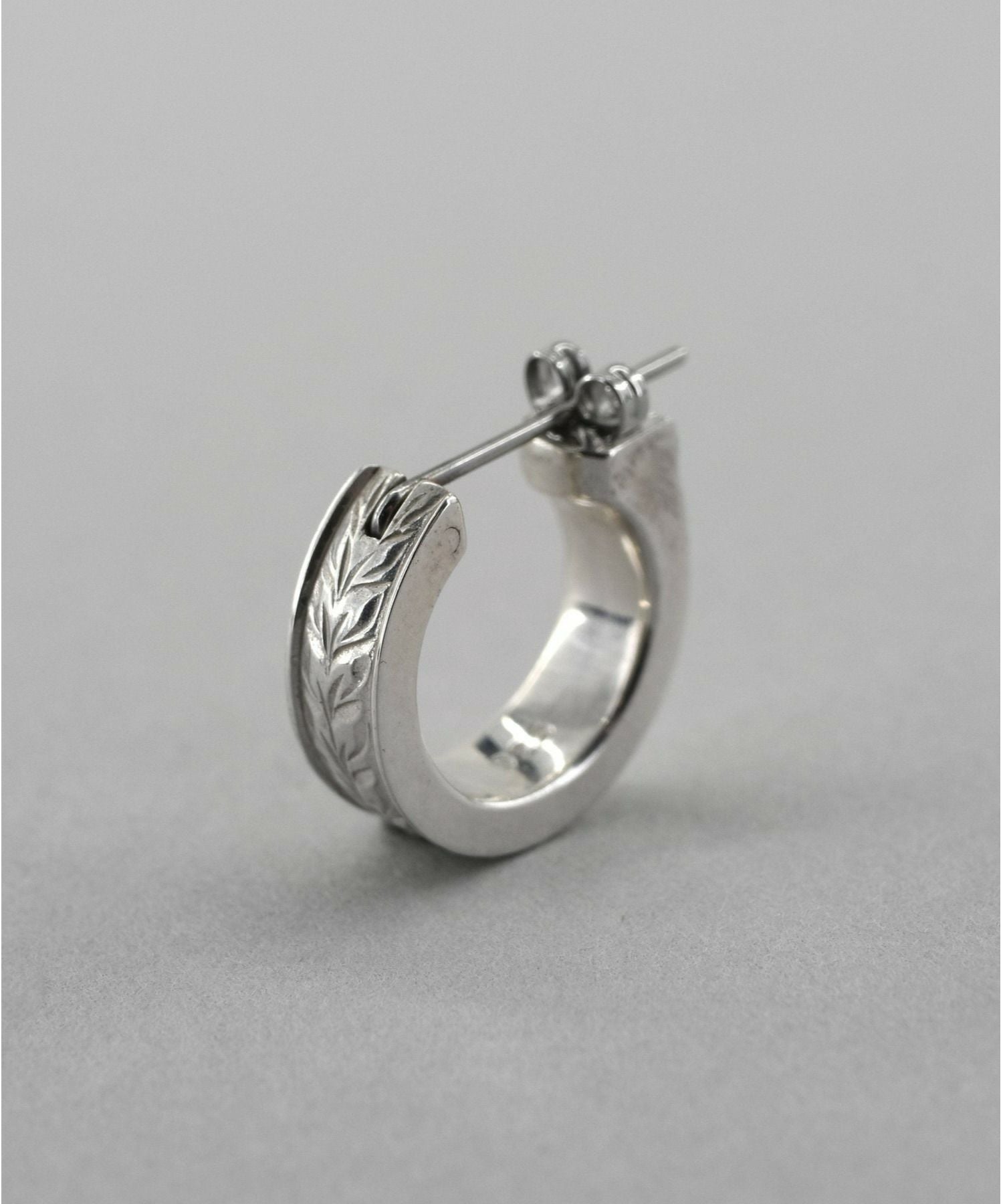 クロッシングピアス/マイレリーフ/シルバー925