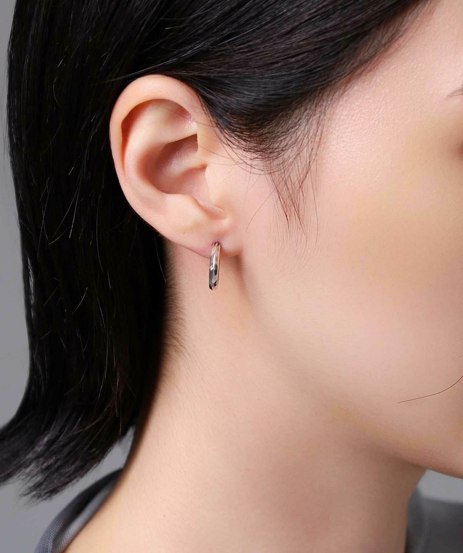 クロッシングピアス/ELフェザーフープ/シルバー925 | LION HEART STORE