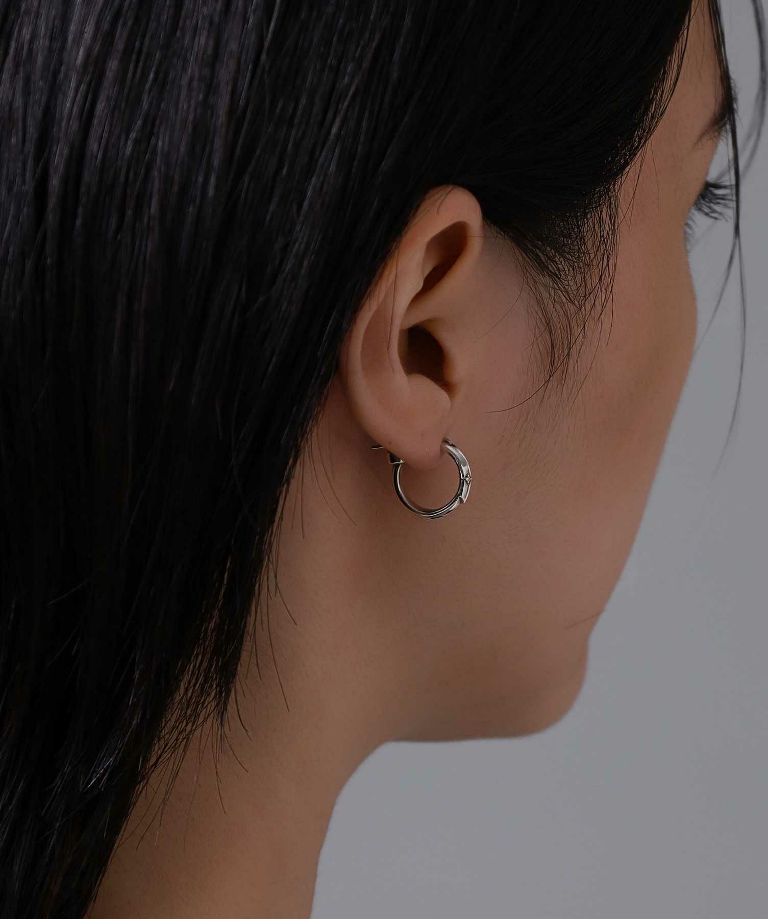 クロッシングピアス/ELフェザーフープ/シルバー925 | LION HEART STORE