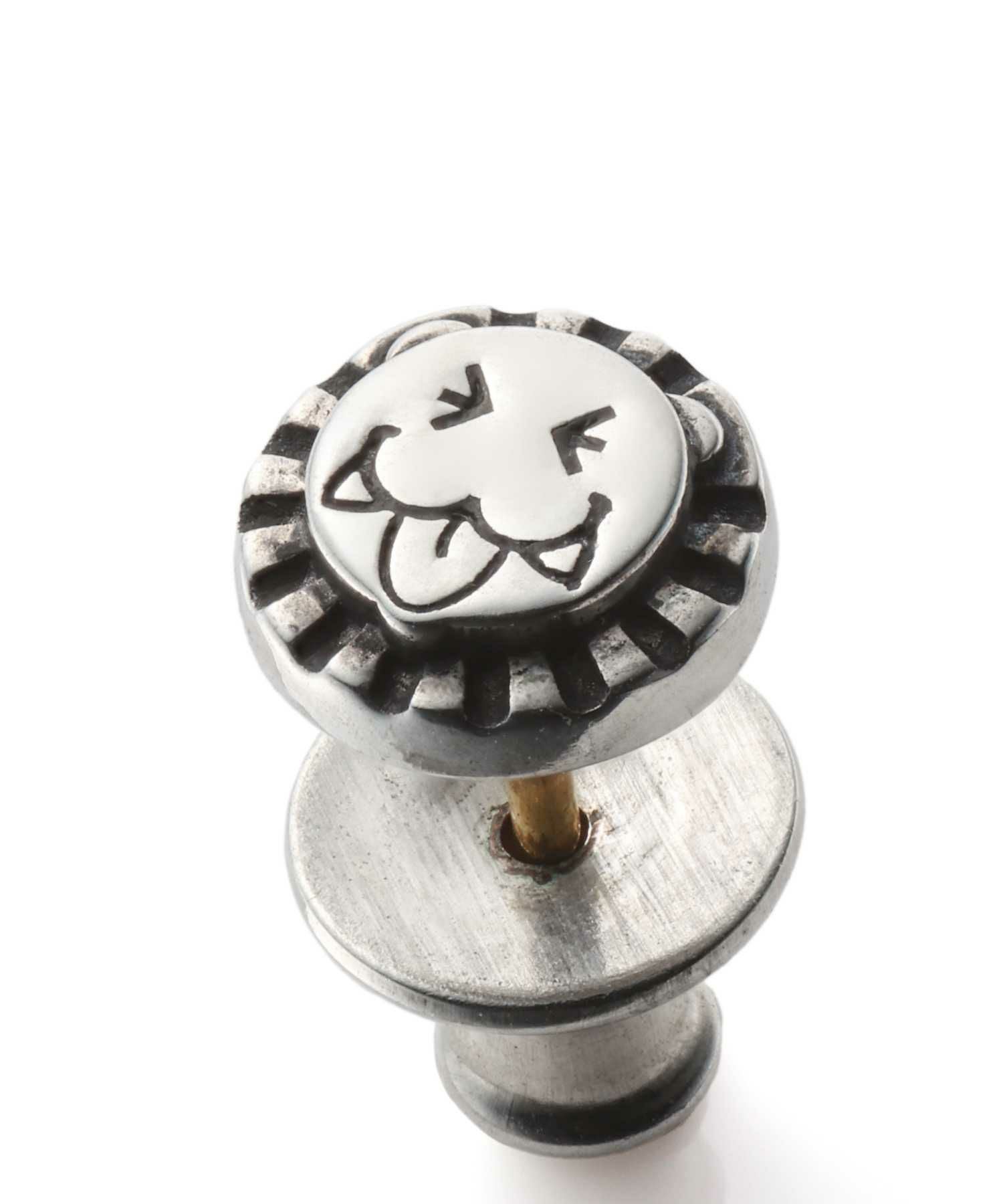 シャープスタッズピアス(nyah)/シルバー925