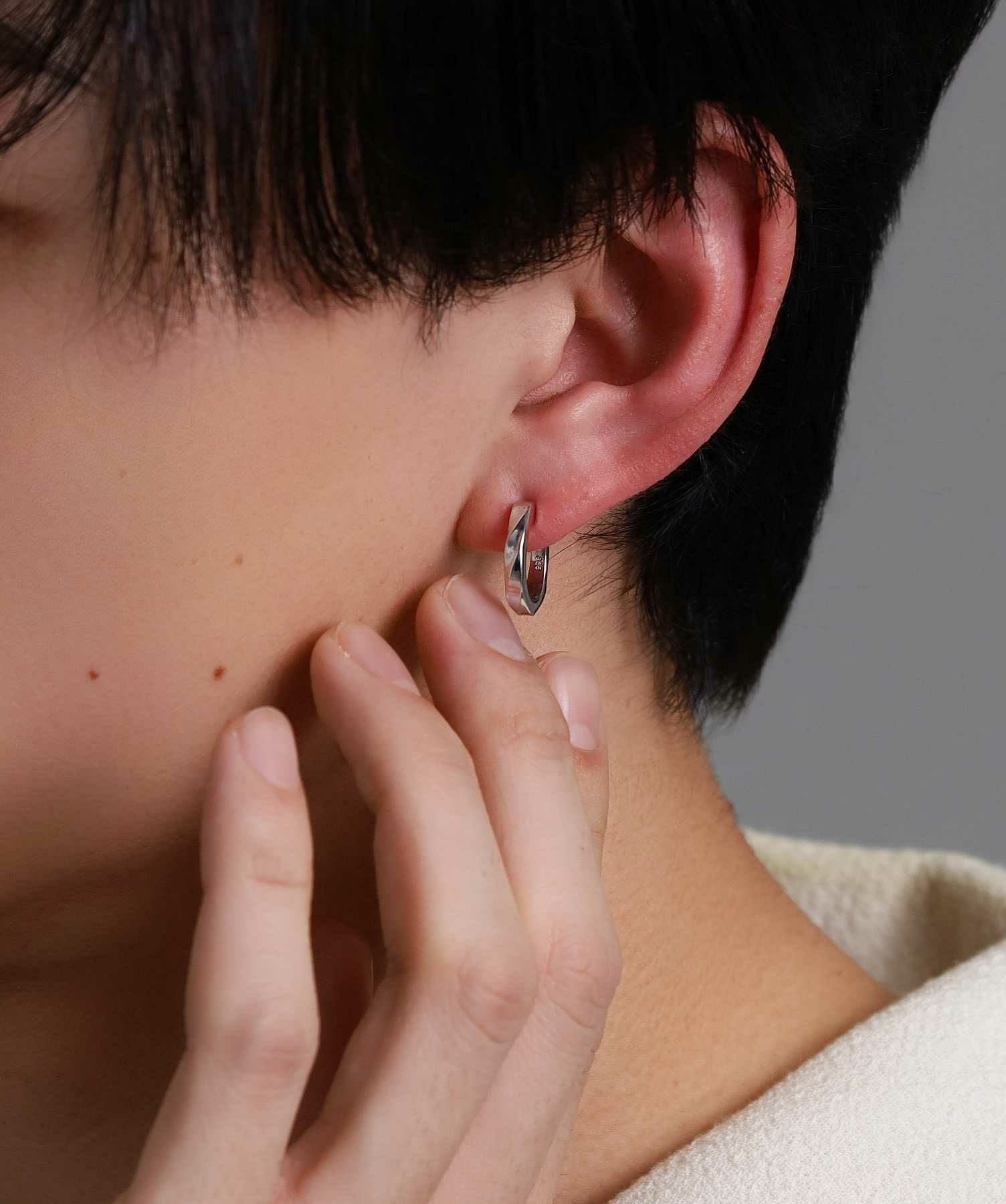 シルバーイヤリング/ツイストテクスチャー/シルバー925