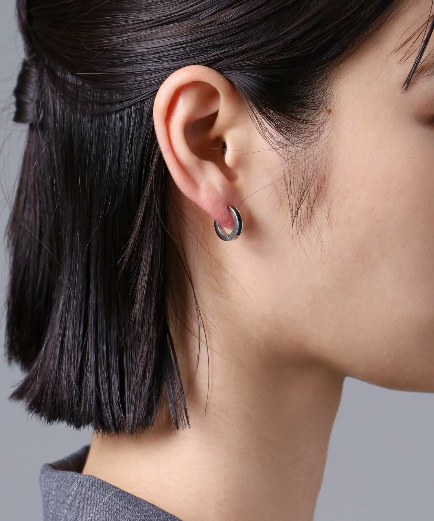 【限定展開】ラインフープピアス/サージカルステンレス316L（金属アレルギー対応）