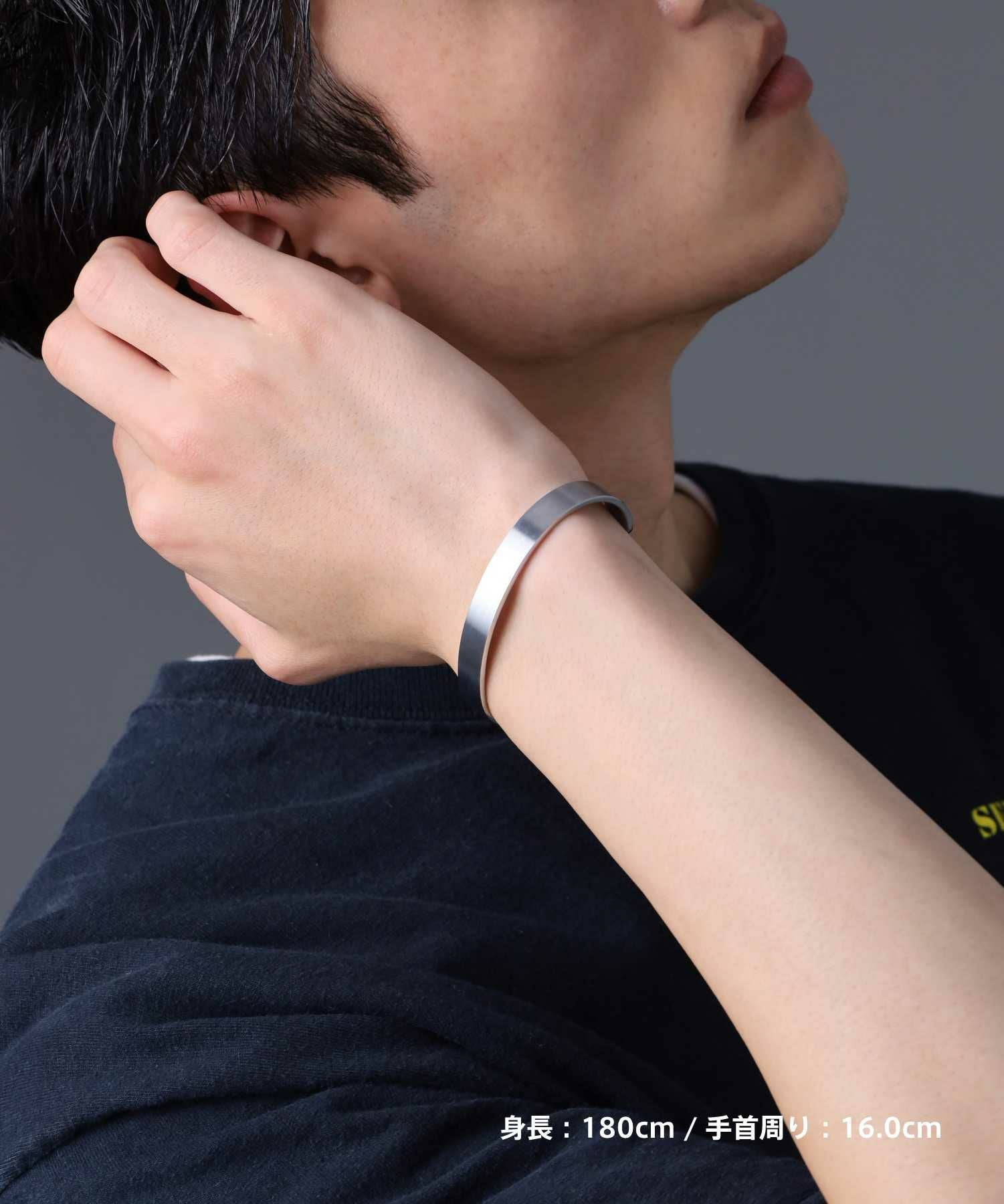 【WEB限定】ワイドストレートバングル/サージカルステンレス