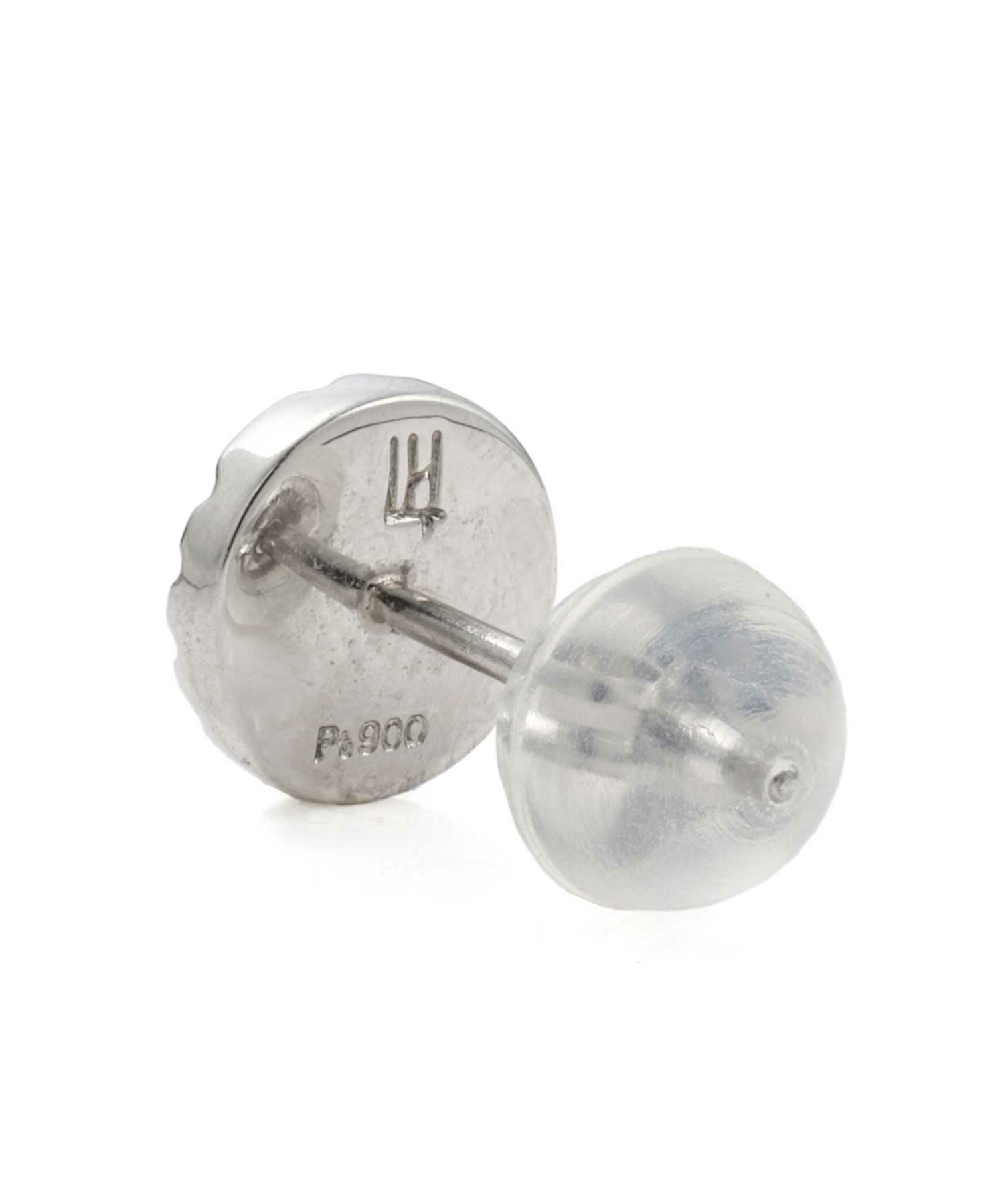 シャープスタッズピアス/プラチナ900