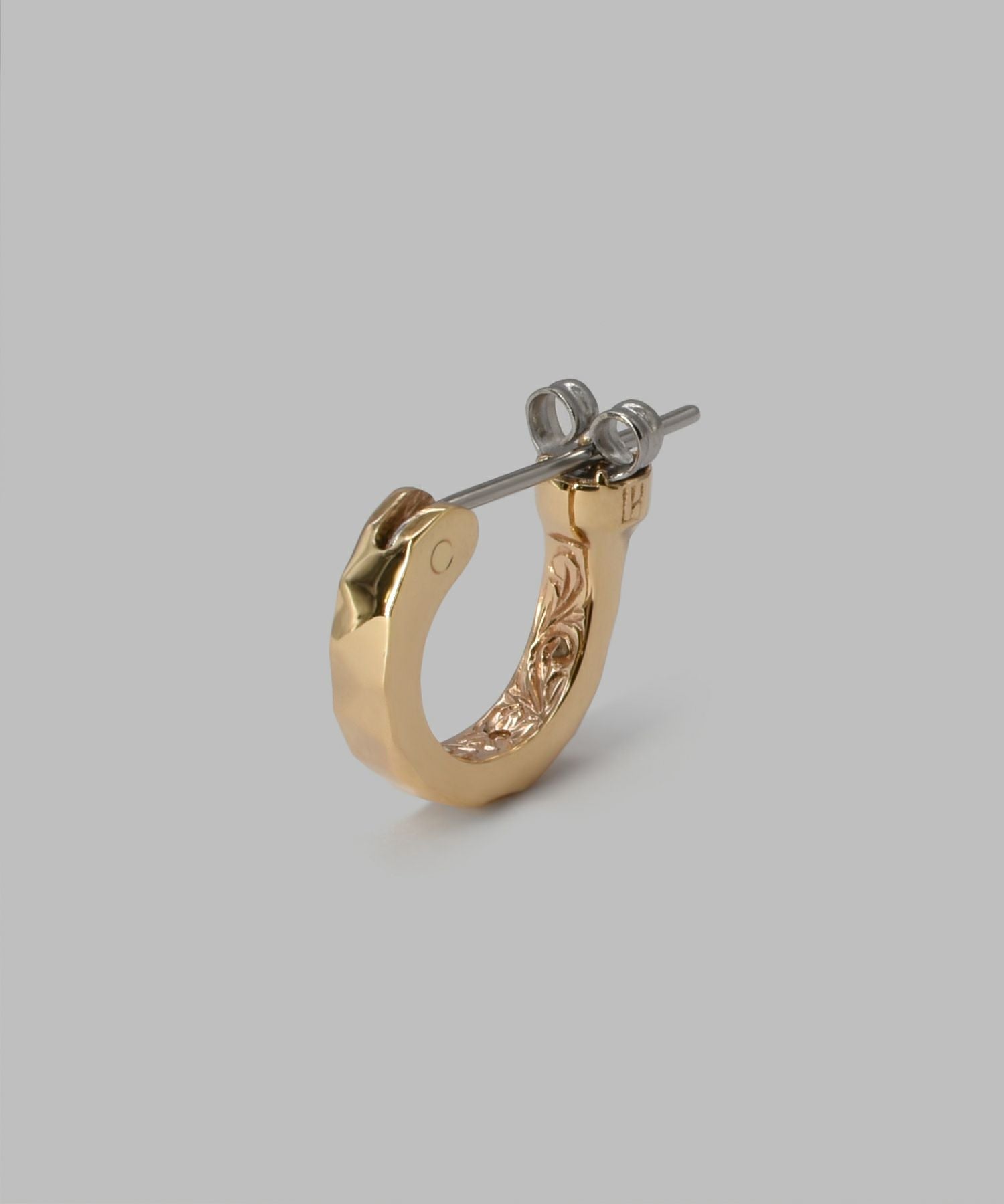 クロッシングピアス/シークレットヘリテイジSサイズ/K10ゴールド クロッシングピアス/シークレットヘリテイジSサイズ/K10ゴールド