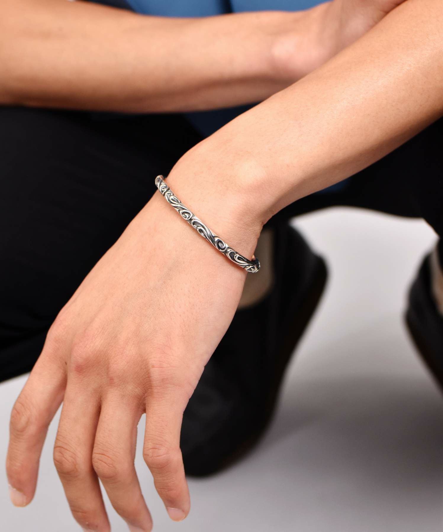 HOWL”タテガミスクロールバングル/シルバー925 | LION HEART STORE