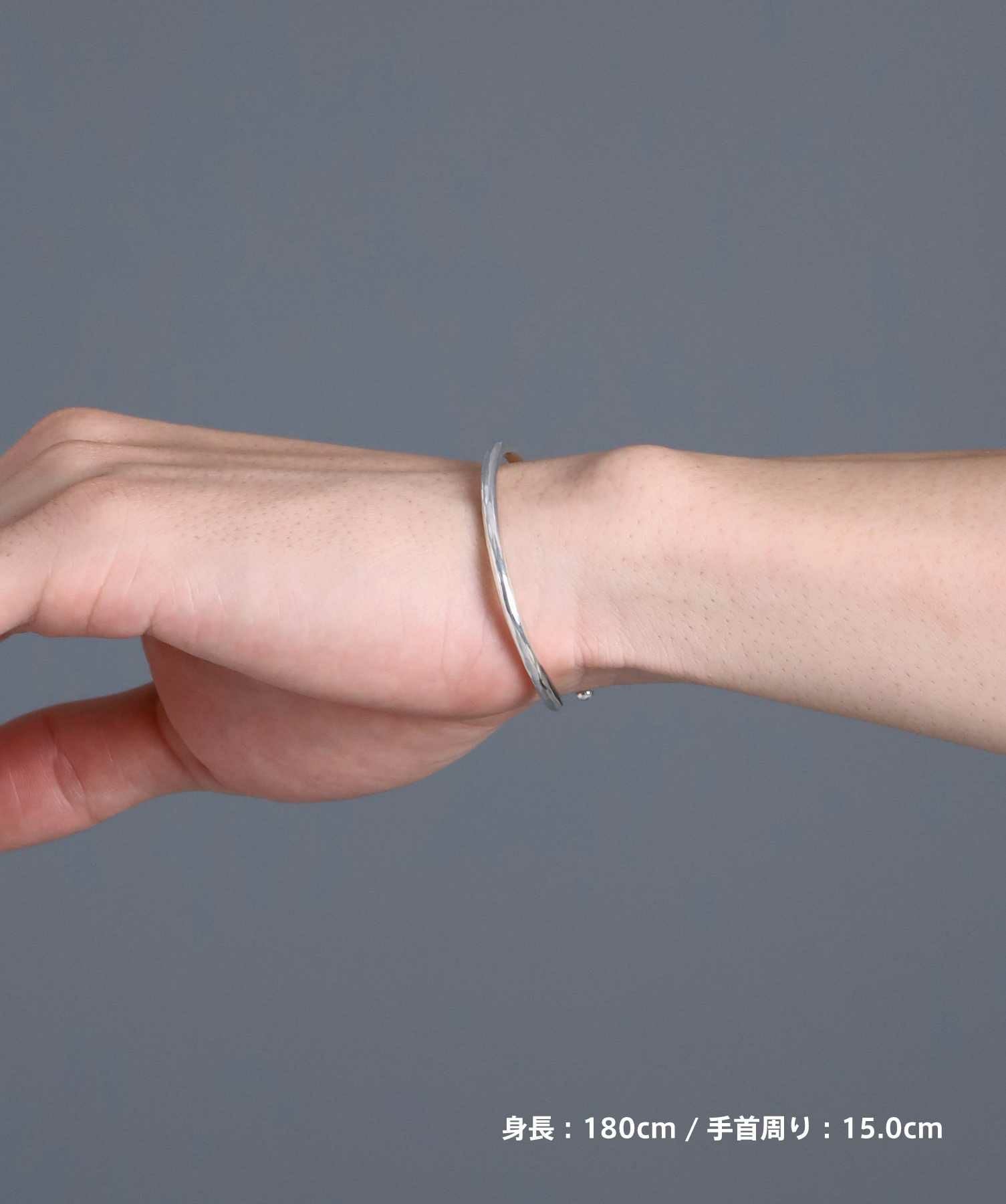 Ivitz”eraラウンドバングル/シルバー925 | LION HEART STORE｜ライオン