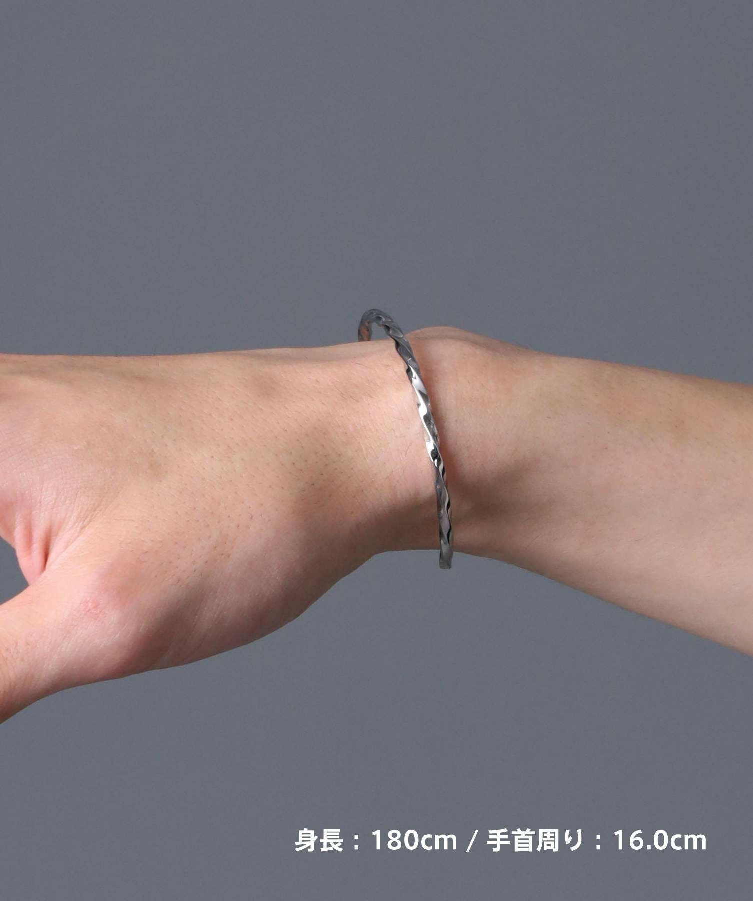 限定展開】“LH-1”トライバングル（ツイスト）/サージカルステンレス