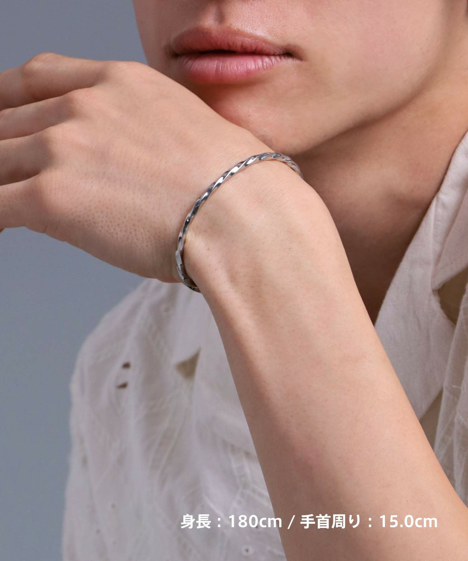 限定展開】“LH-1”トライバングル（ツイスト）/サージカルステンレス