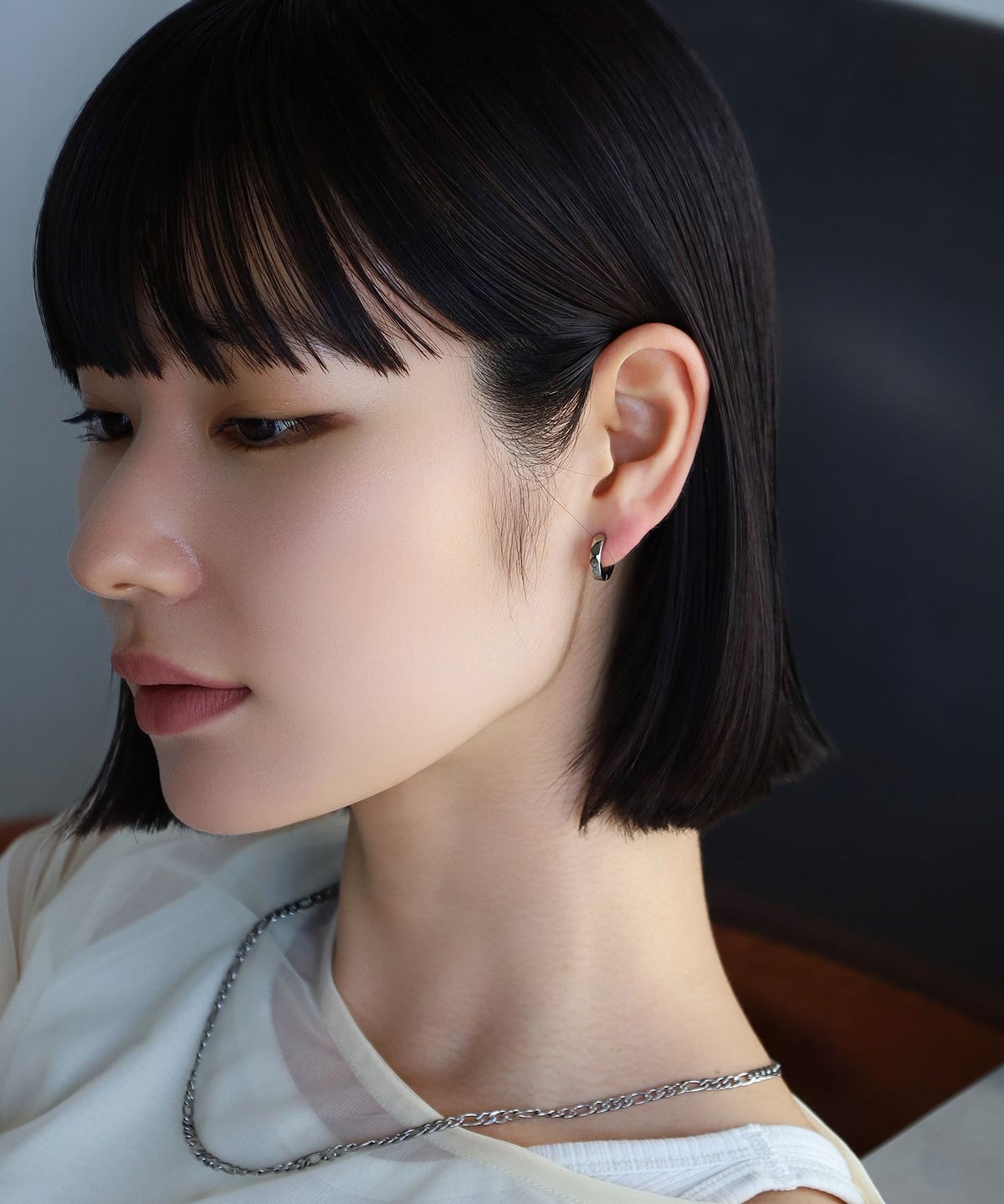 【WEB限定】カッティングフープピアス/シルバー×ブラック/サージカルステンレス316L（金属アレルギー対応）