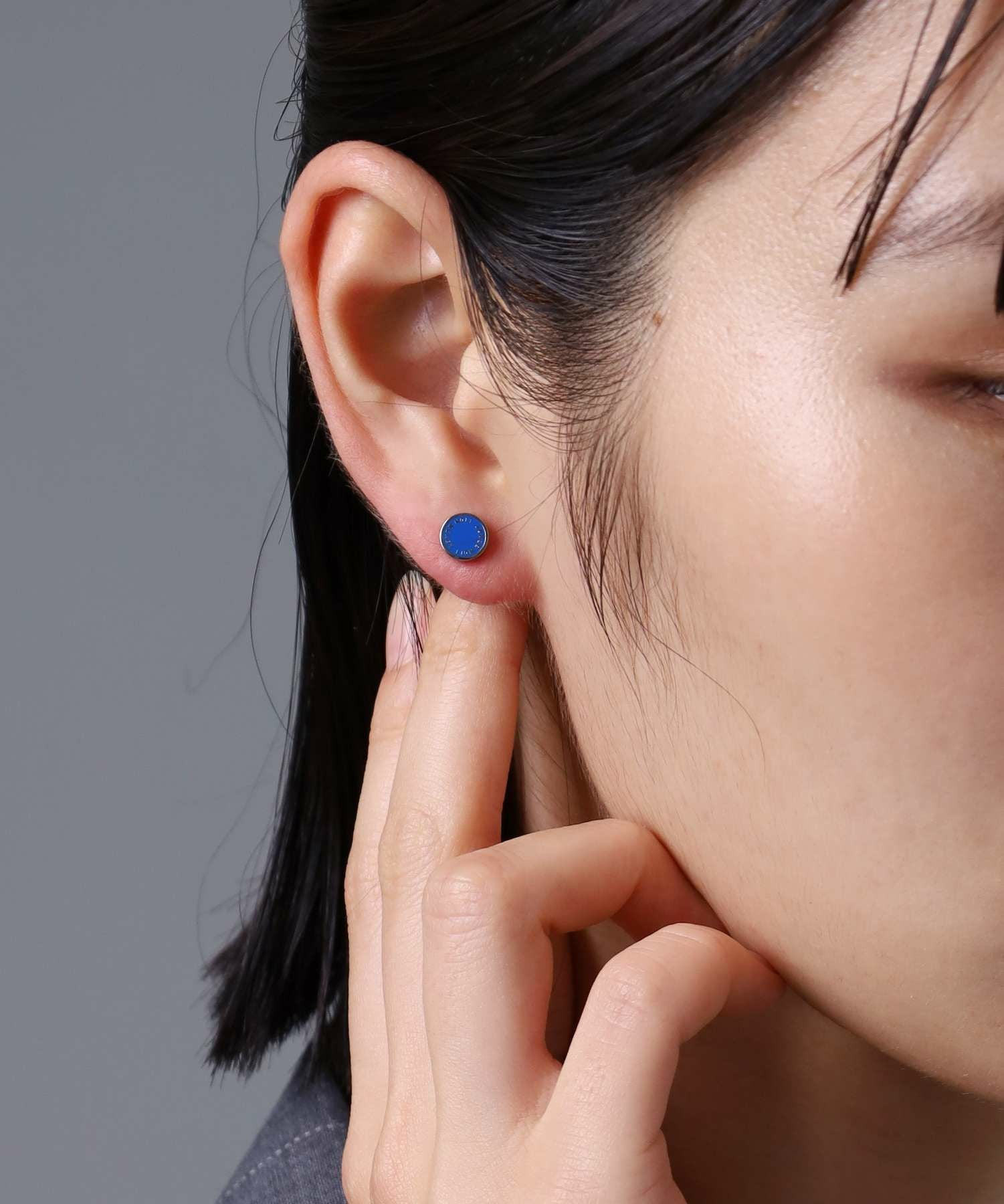 限定展開】“LH-1”サークルコインスタッズピアス（シルバー×ブルー