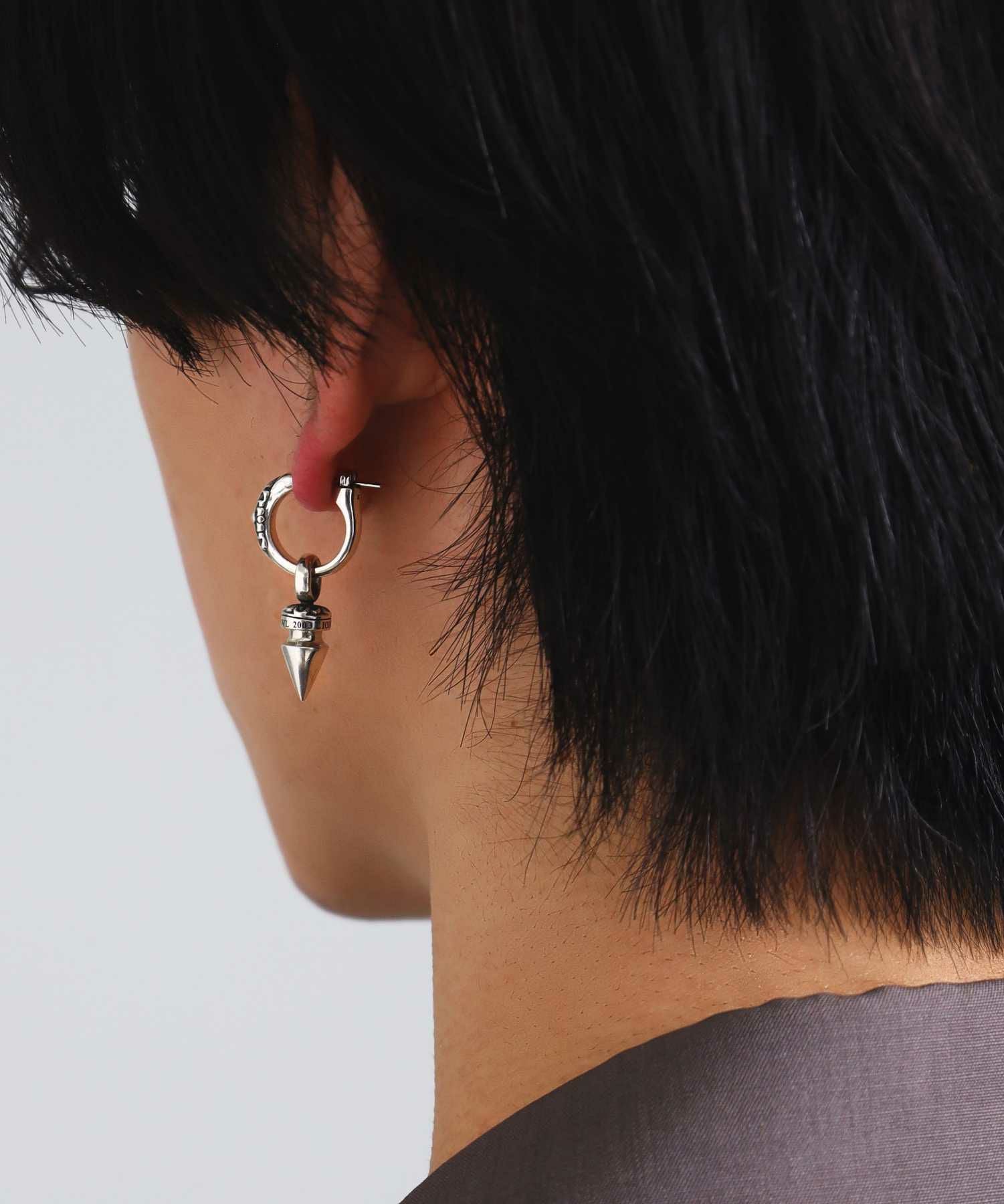 HOWL”クロッシングピアス（スパイクドドロップ）/シルバー925 | LION