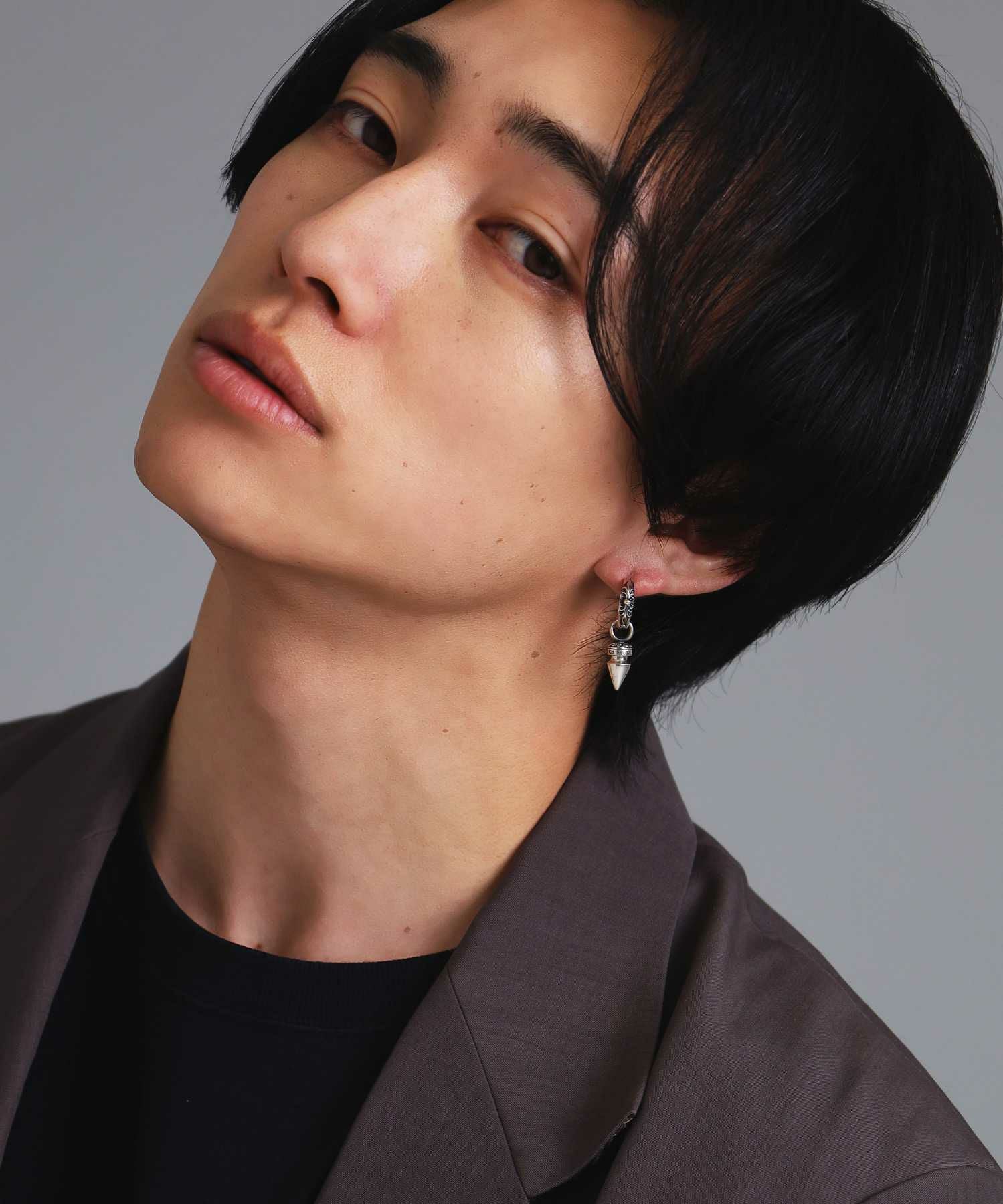 HOWL”クロッシングピアス（スパイクドドロップ）/シルバー925 | LION