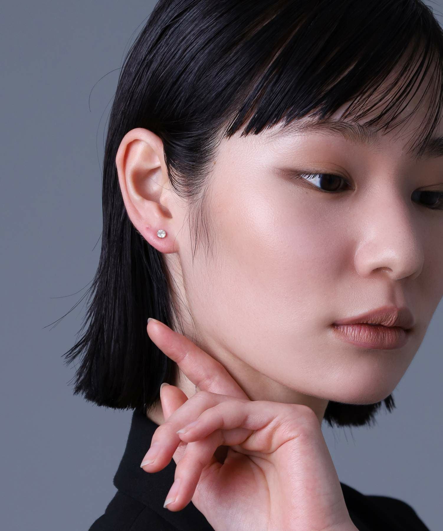 Petite Modern”ダイヤモンドピアス（Mサイズ/0.25CT）/K18ゴールド