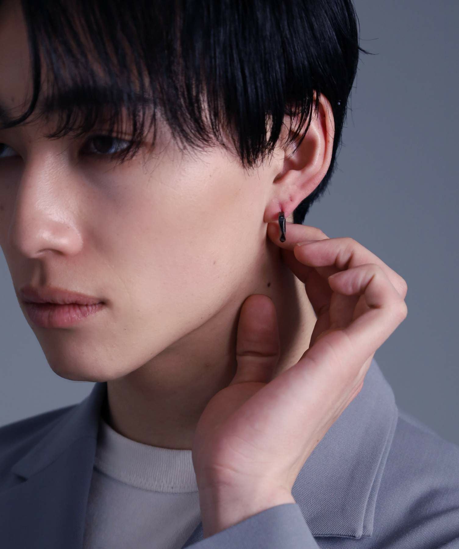 直営店舗限定】クロッシングピアス/シティポップ/ブラック/シルバー925