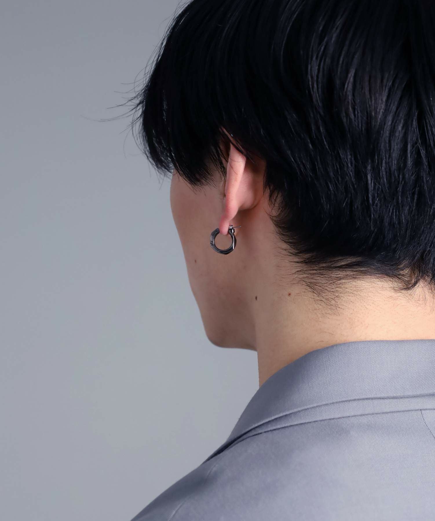 直営店舗限定】クロッシングピアス/シティポップ/ブラック/シルバー925