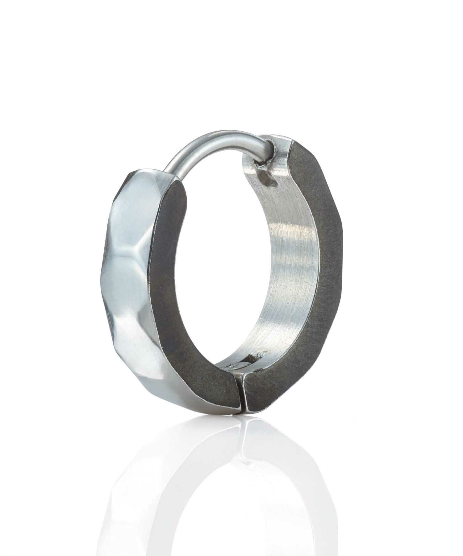 【WEB限定】カッティングフープピアス/シルバー×ブラック（サイドマットブラック）/サージカルステンレス316L（金属アレルギー対応）