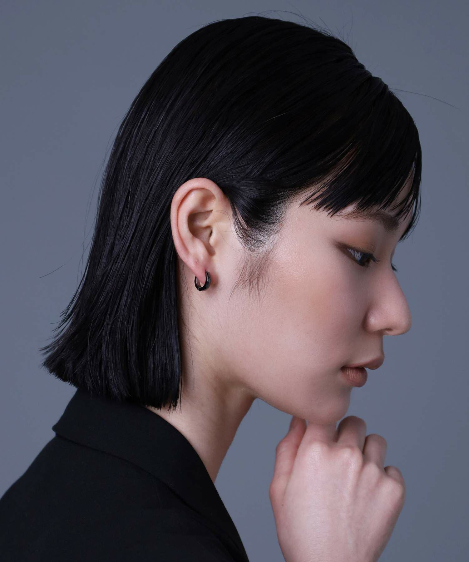 限定展開】“THE EDGE”カッティングフープピアス/ライトブラック