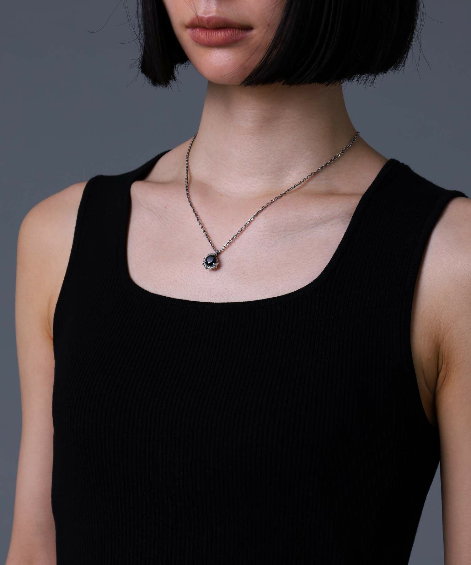 タテガミサイドシルバーネックレス/ブラックジルコニア/シルバー925