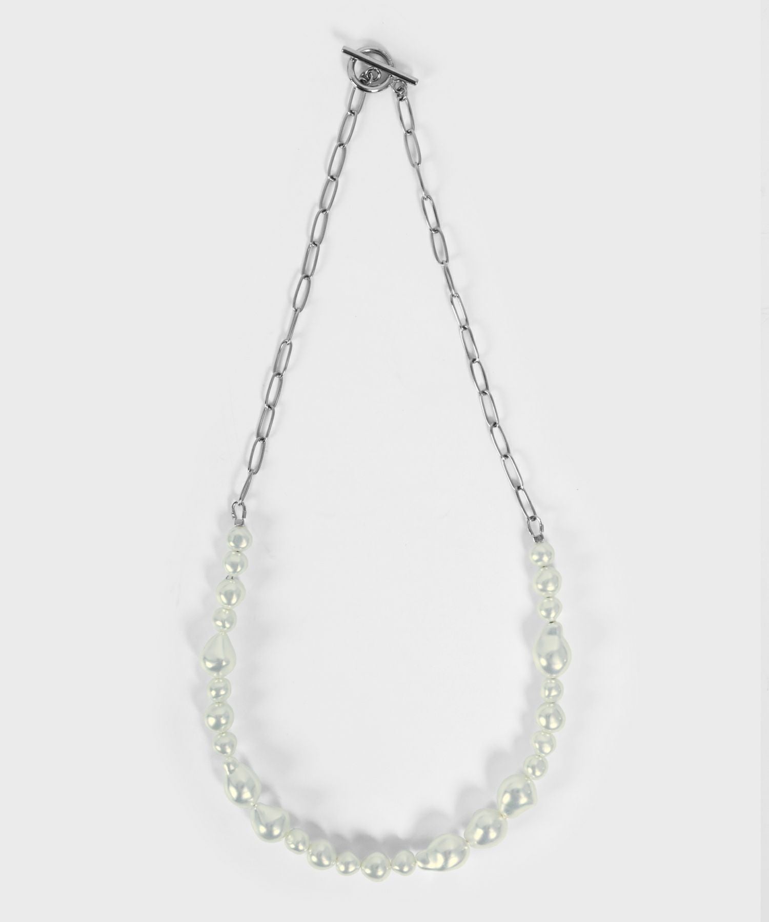 MELLOW”ハーフバロックパールネックレス/シルバー/サージカル