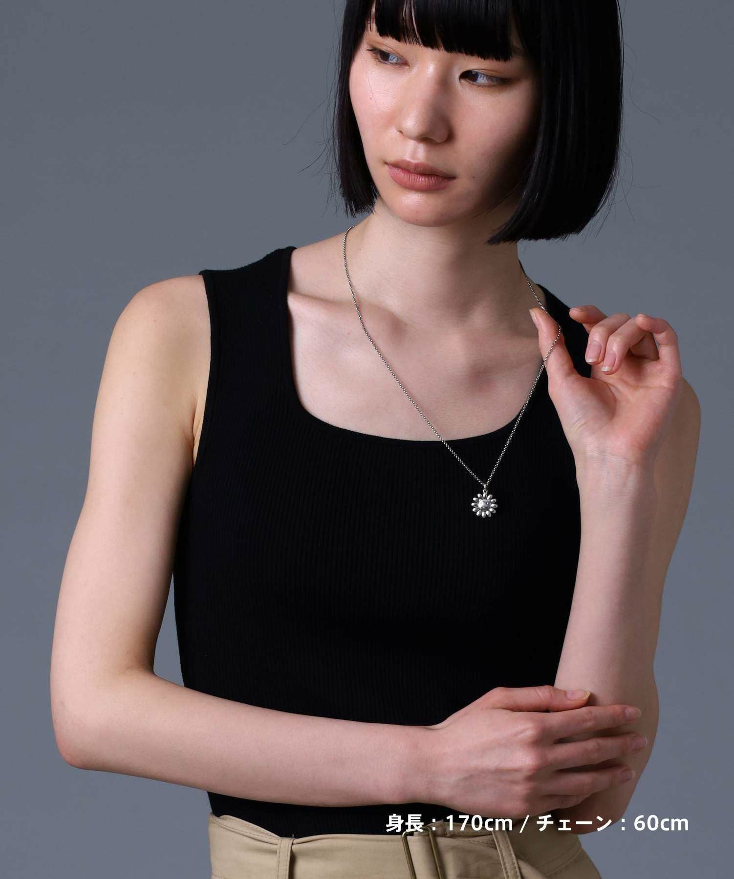 ととろ　銀製　ライオンマーク　三越　銀花瓶　花入れ　手彫　重量約820g 直営店限定 江戸切子 手まり花瓶 ＜花七宝＞ | カガミクリスタル