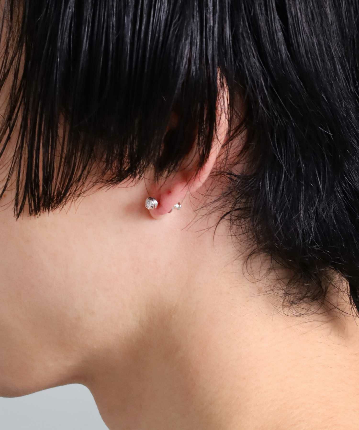 “for Gift”スタッズピアス/ツイスト/クリアジルコニア/シルバー925