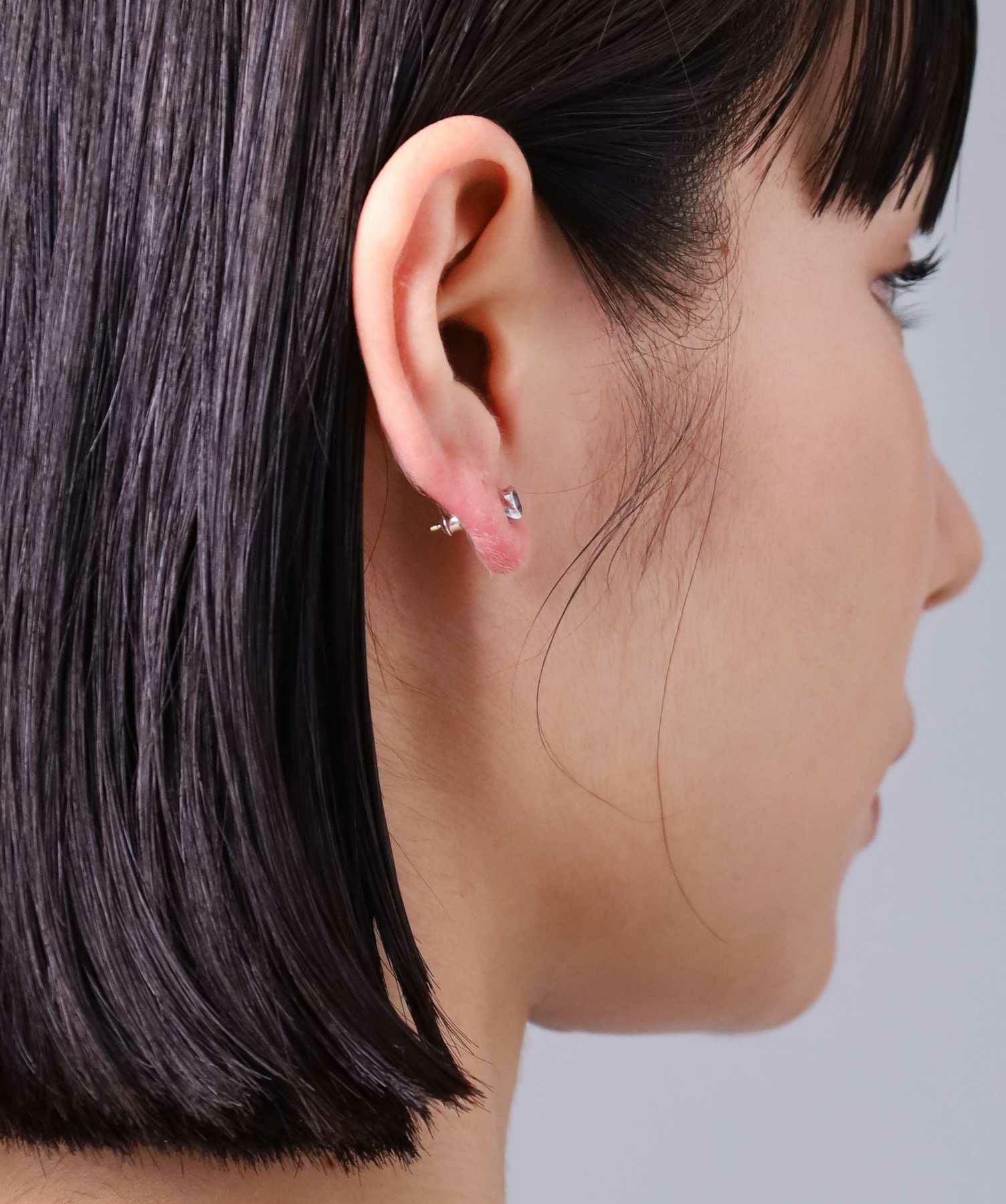 “for Gift”スタッズピアス/ツイスト/ブラックジルコニア/シルバー925