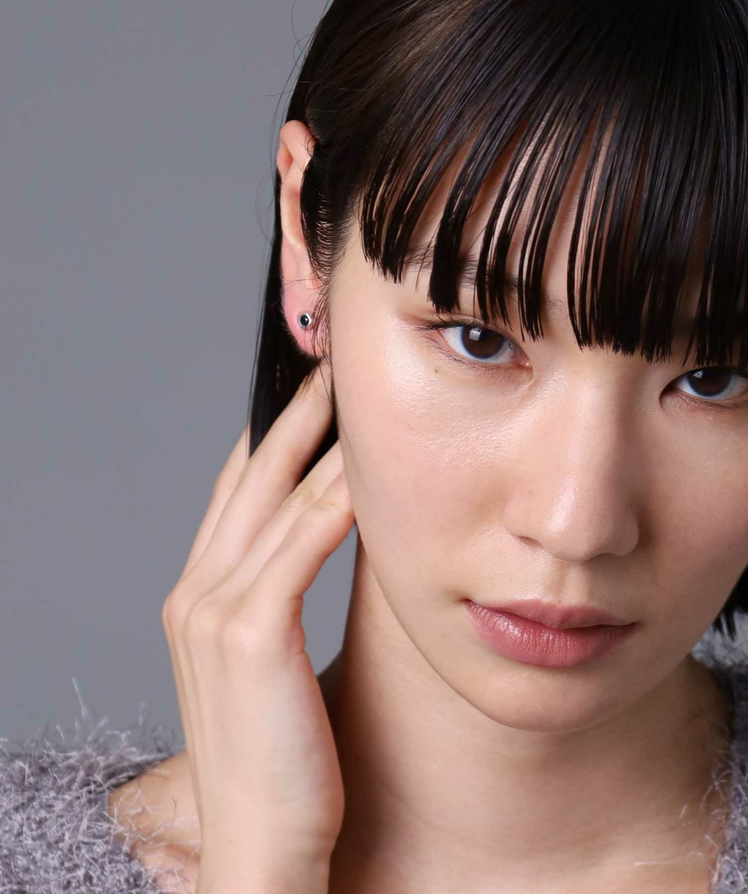 “for Gift”スタッズピアス/ツイスト/ブラックジルコニア/シルバー925