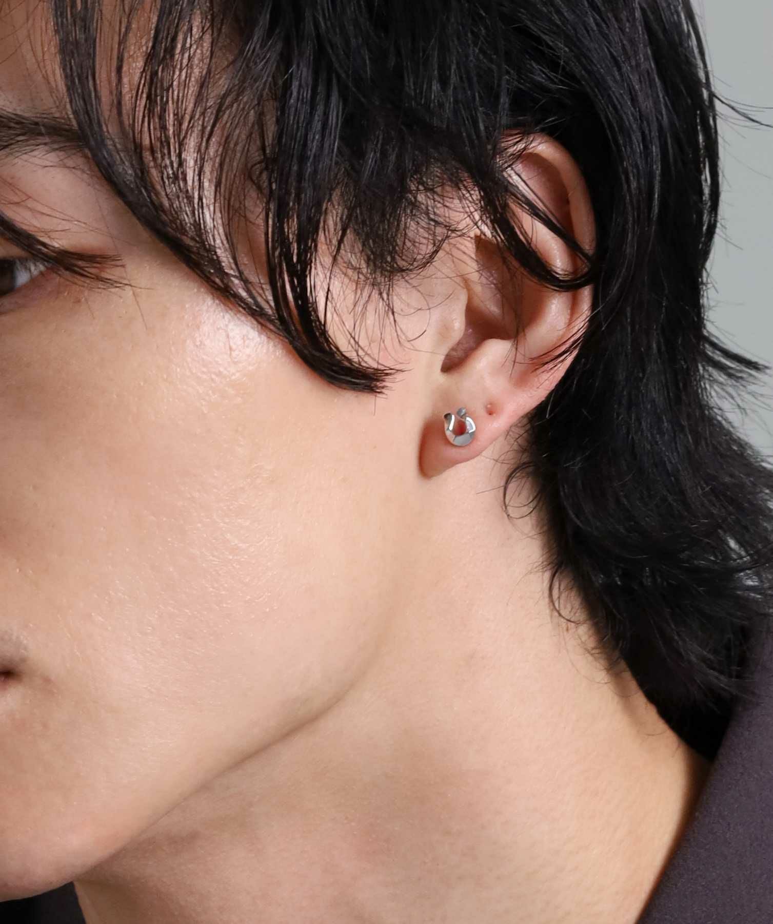 “for Gift”スタッズピアス/フラグメントホースシュー/シルバー925