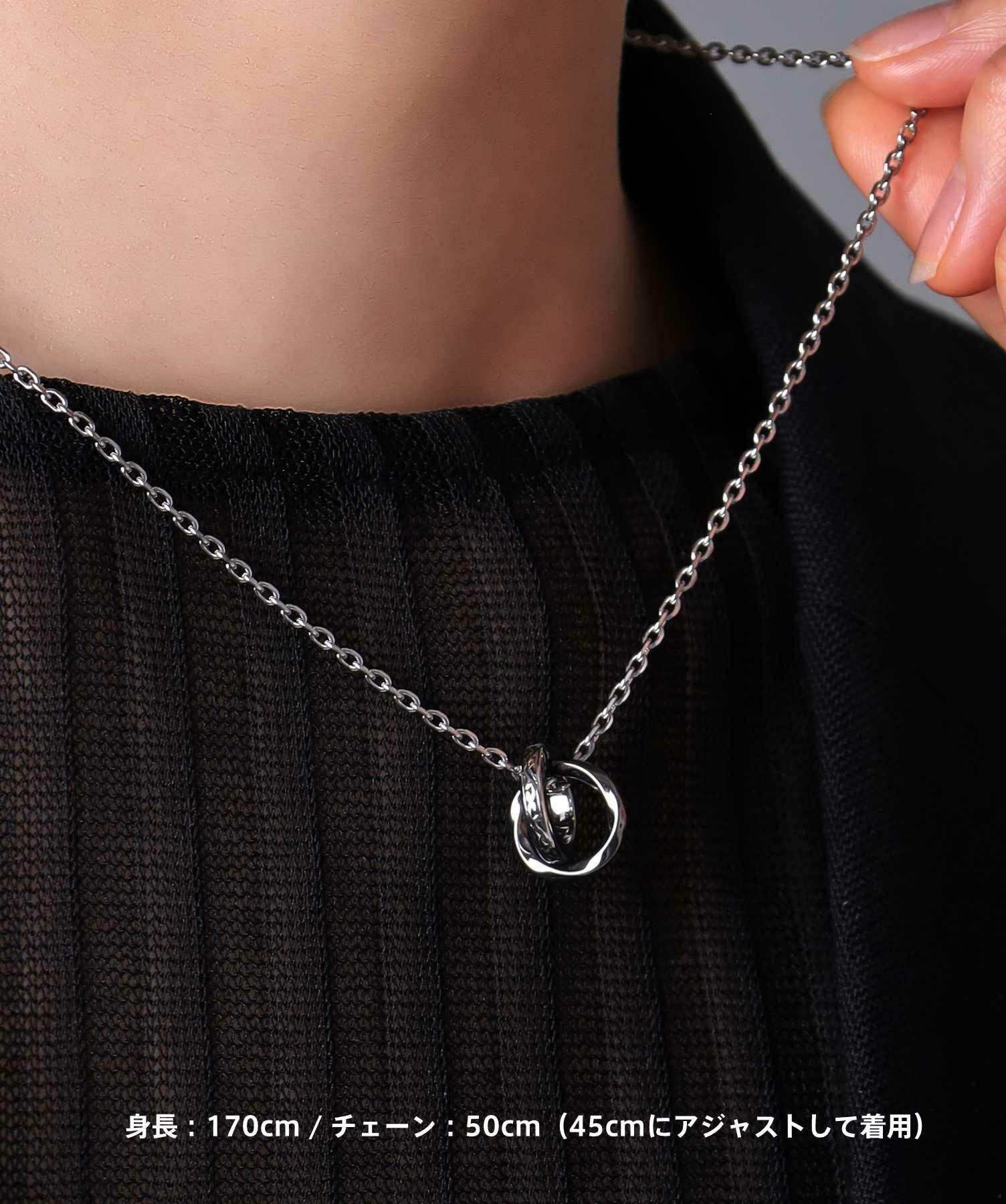 【限定展開】“LH-1”ラウンドタテガミダブルリングネックレス（シルバー×ライトブラック）/サージカルステンレス（金属アレルギー対応）