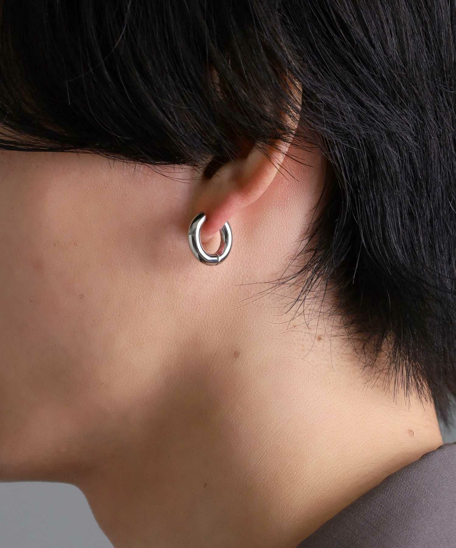 限定展開】“LH-1”チャンキーフープピアス（Mサイズ）/サージカル