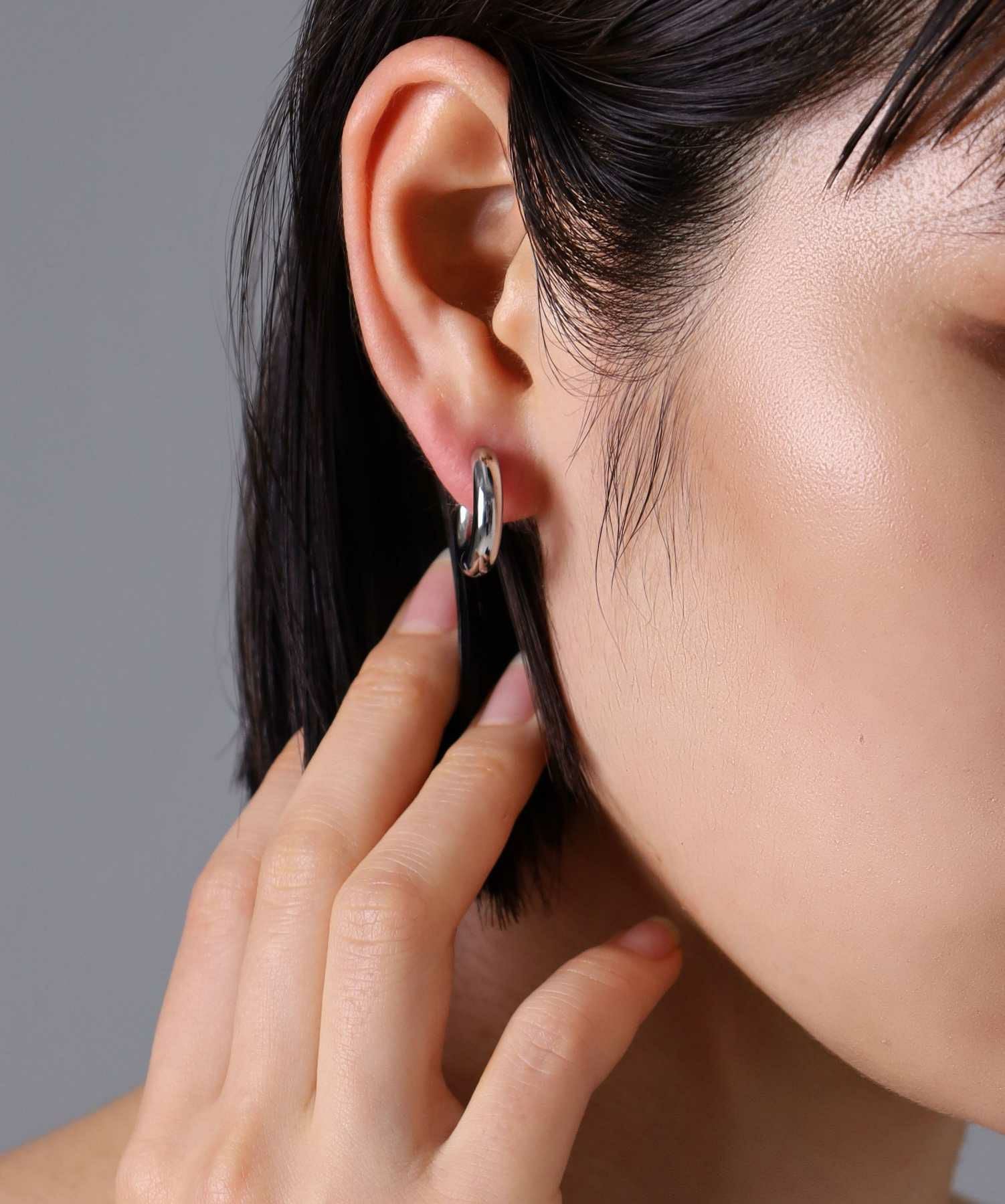 限定展開】“LH-1”チャンキーフープピアス（Mサイズ）/サージカル