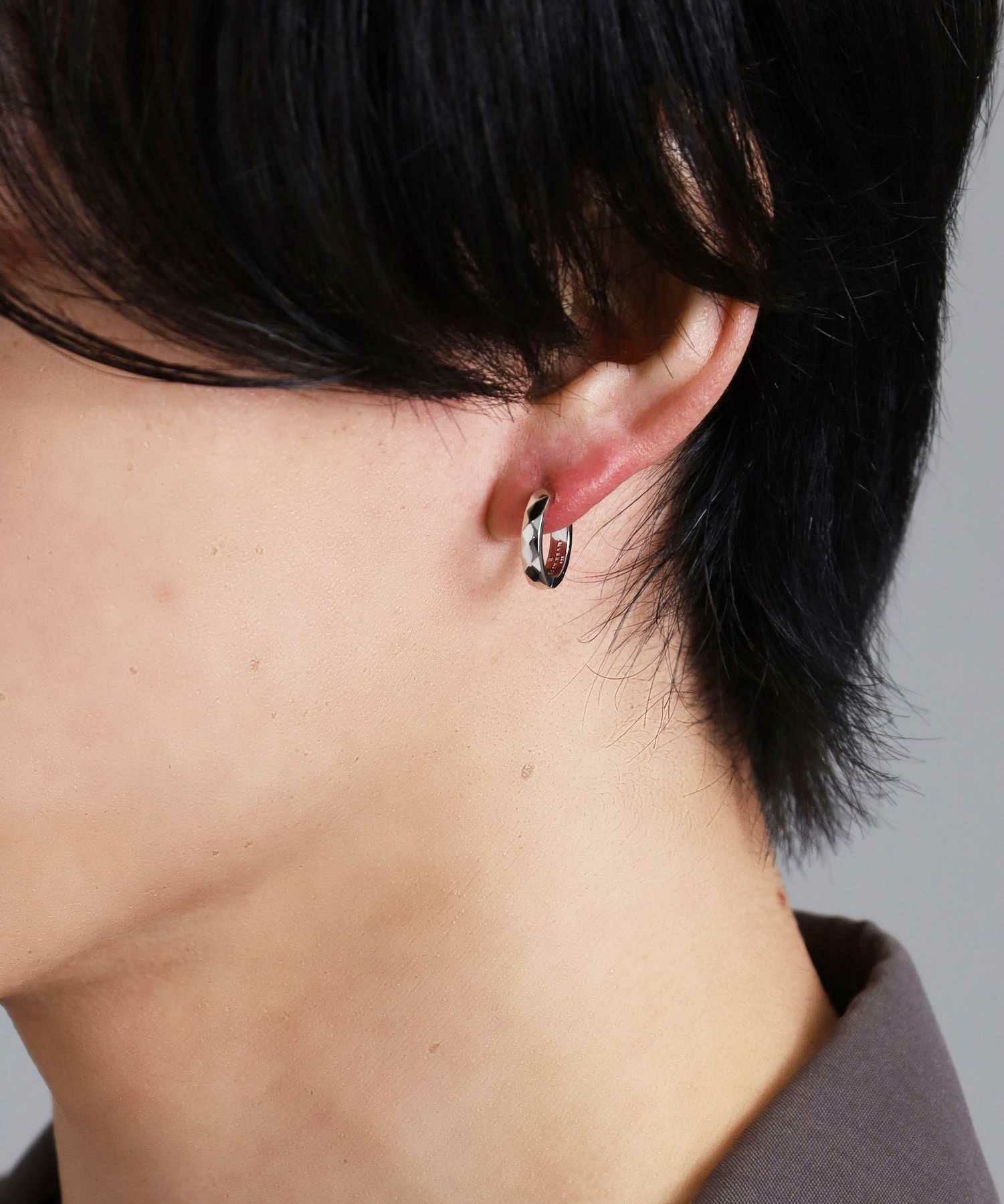 THE EDGE”カッティングフープピアス（M SIZE）/シルバー925 | LION