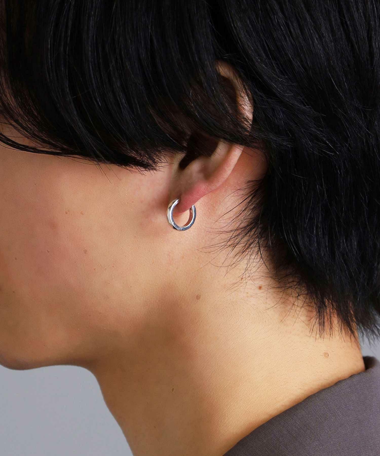 THE EDGE”カッティングフープピアス（M SIZE）/シルバー925 | LION