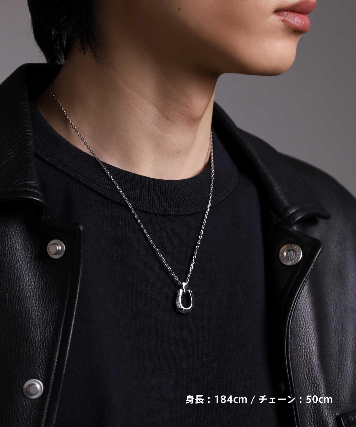 STYLE ON ACCESSORIES #08 – アートディレクター 奈良 裕也 – - LION