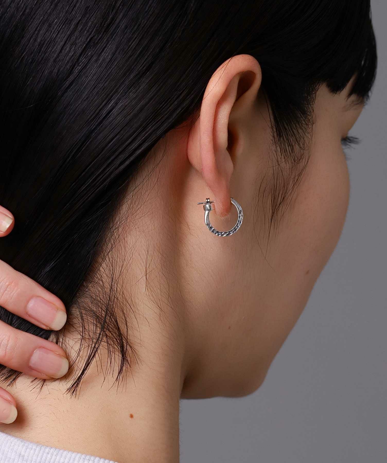 for Gift”クロッシングピアス（ハンマーテクスチャー）/シルバー925